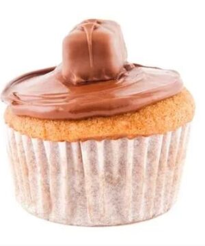 Snickers Cupcakes (1 Dozen)