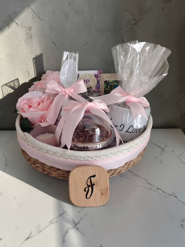 A Hug For Mom Hamper